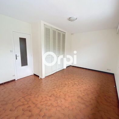 Appartement 2 pièces 480 €