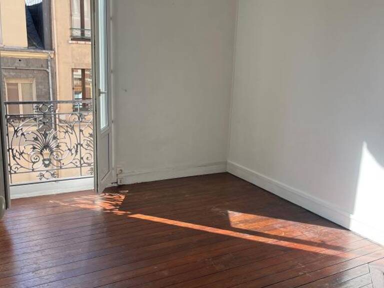 Appartement À Vendre — photo 1
