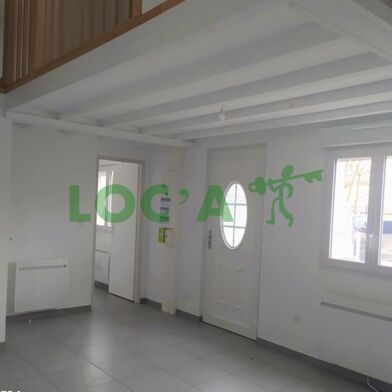 Appartement 4 pièces 1050 €