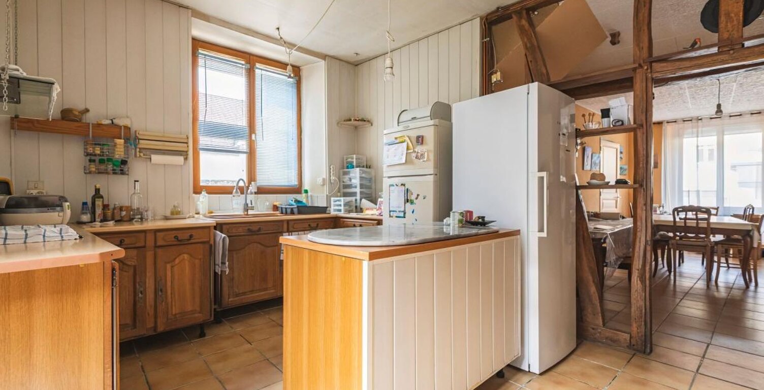 Maison À Vendre — photo 1