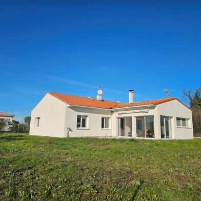 Maison 5 pièces 284850 €