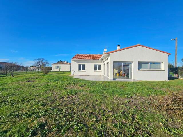 Maison À Vendre — photo du bien