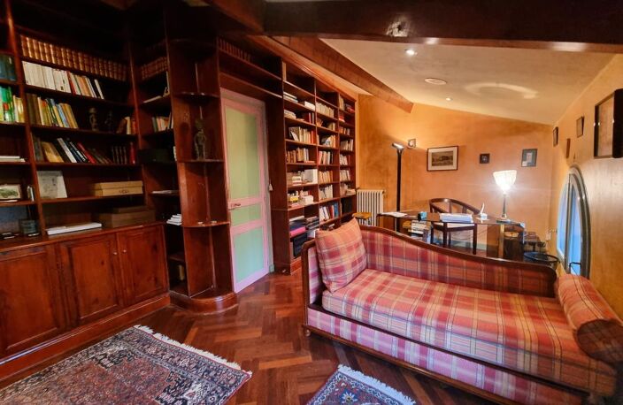 Maison de charme à Vendre — photo 5