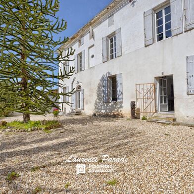 Maison 7 pièces 327600 €