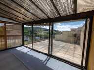 Villa sur terrain possédant 2 grands ateliers — photo 4