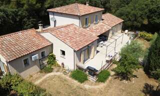 Maison 8 Pièces 233 m² à vendre à Carpentras (84200)