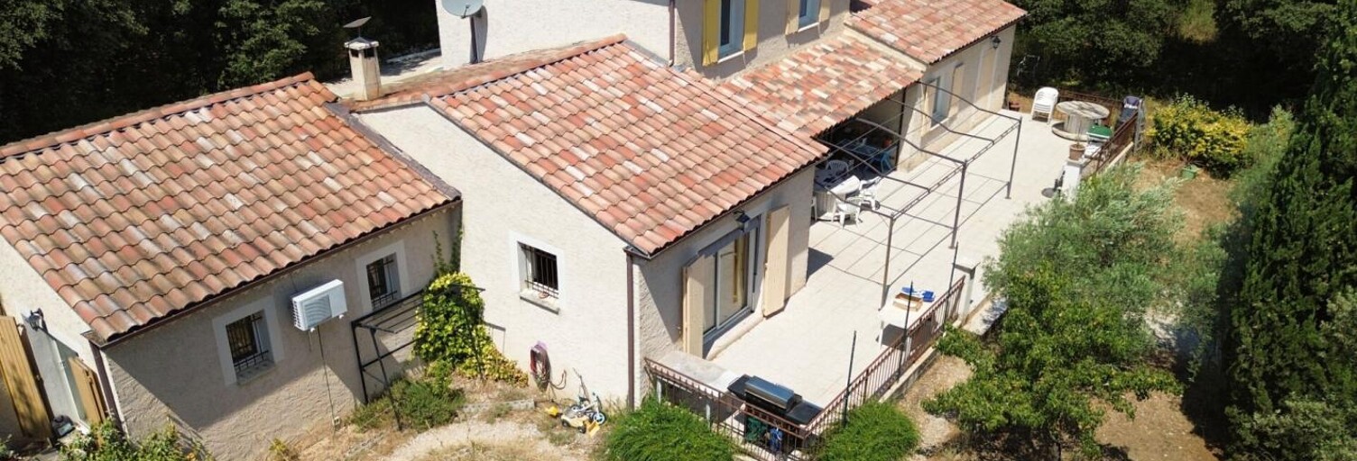 Maison 8 Pièces 233 m² à vendre à Carpentras (84200)