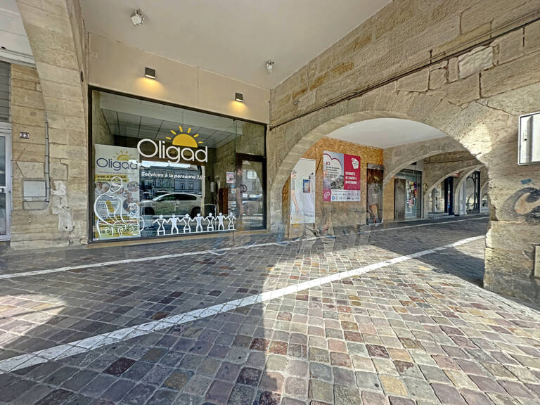 Local professionnel - 127m2 + combles + cave - vendu libre - — photo 1