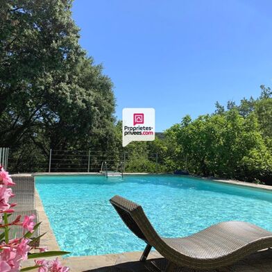 Maison 8 pièces 900000 €