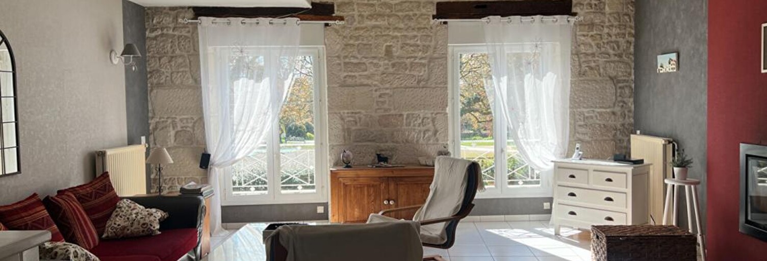 Maison 7 Pièces 193 m² à vendre à Saint-Maixent-l'École (79400)