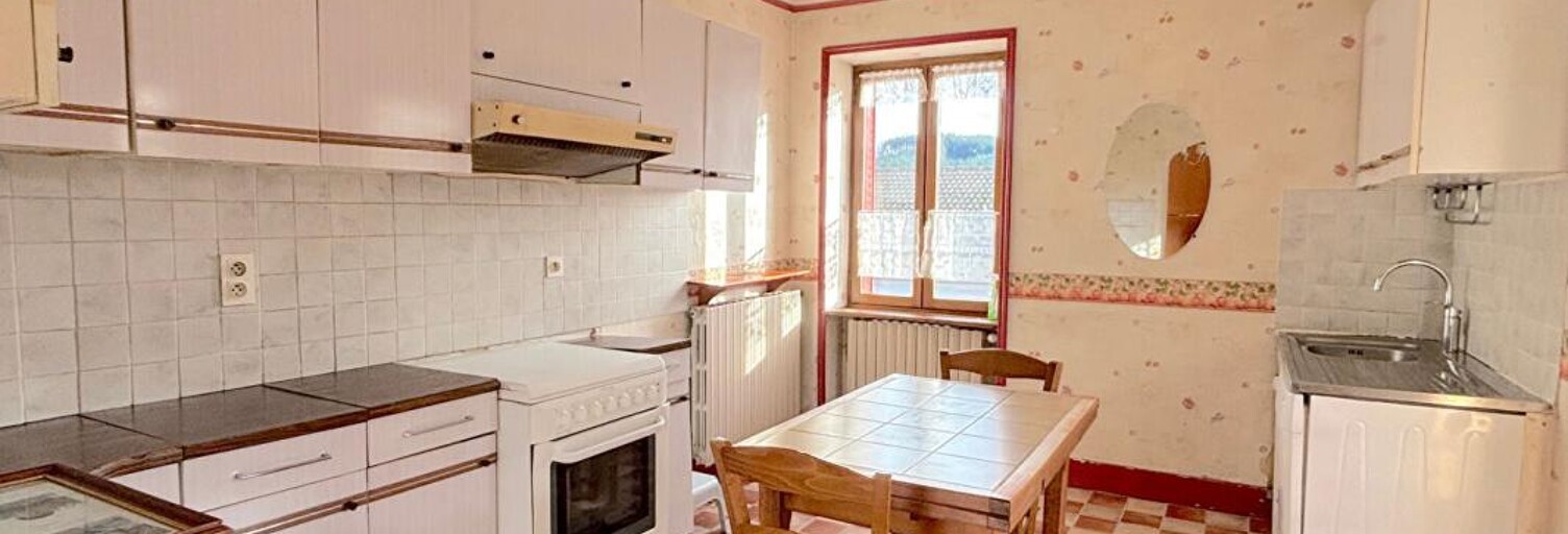 Maison 5 Pièces 108 m² à vendre à Dompierre-les-Ormes (71520)