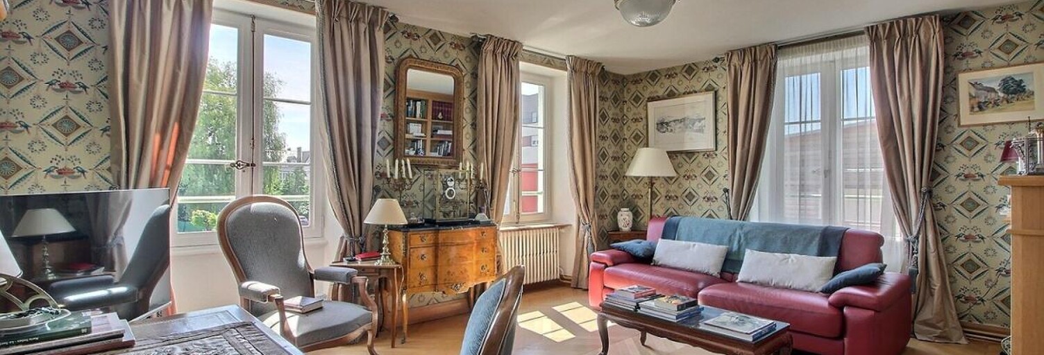 Maison 10 Pièces 313 m² à vendre à Montbéliard (25200)