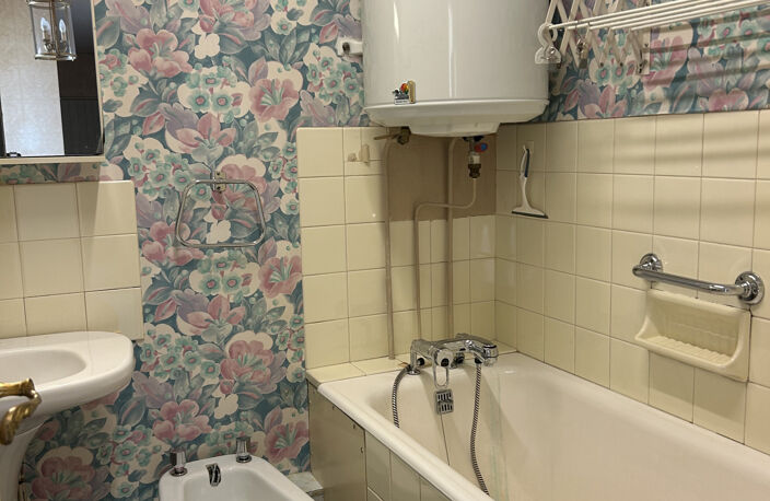 Poitiers-Quartier Blossac-La Madeleine- Appartement 69m2 — photo 5