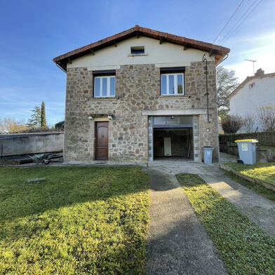 Maison 3 pièces 750 €