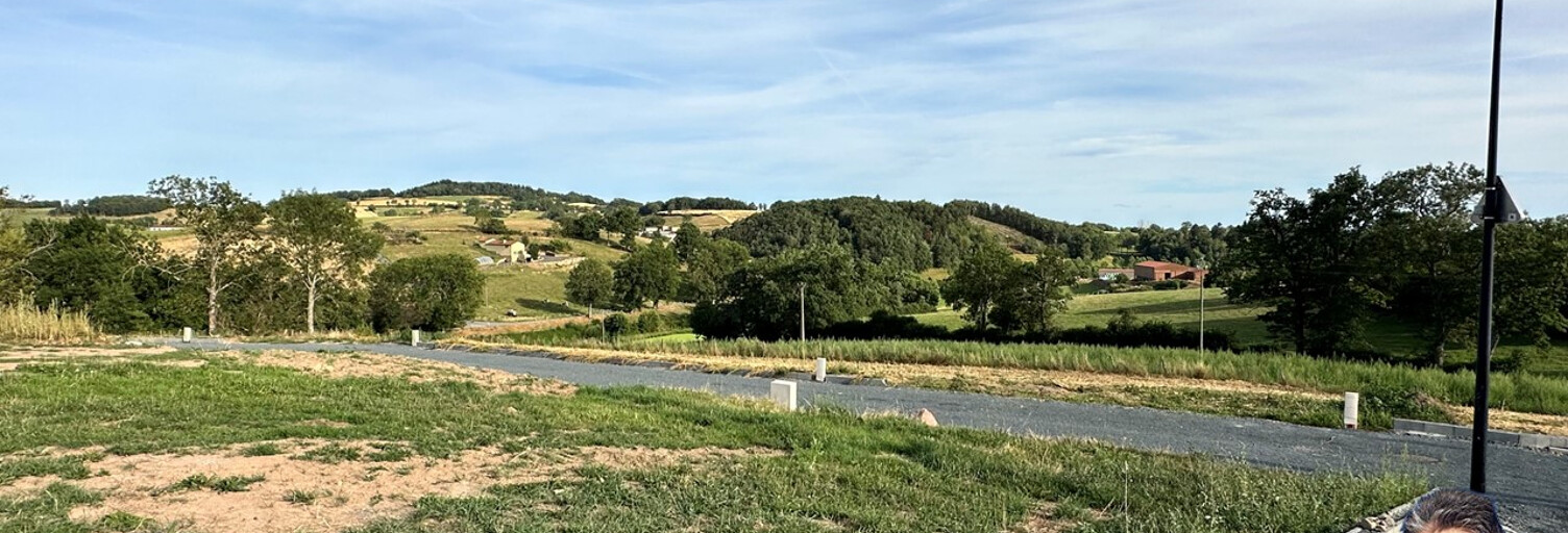 Terrain  558 m² à vendre à Longessaigne (69770)
