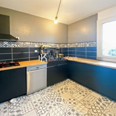 Maison 7 pièces 250000 €