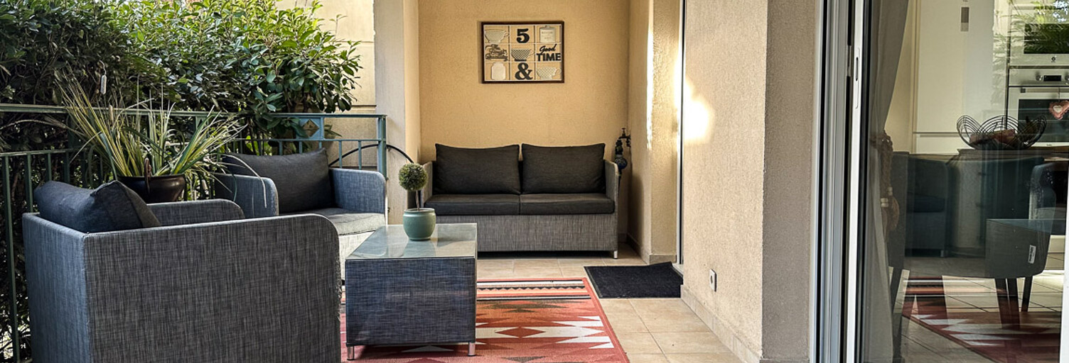 Appartement 5 Pièces 97 m² à vendre à Les Angles (30133)