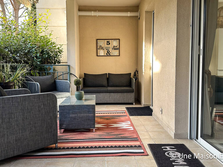 Appartement rdc avec grade terrasse et garage les angles — photo 1