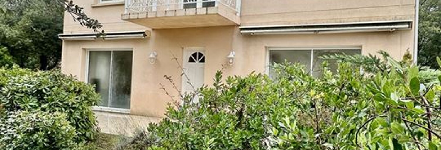 Maison 8 Pièces 180 m² à vendre à Soulac-sur-Mer (33780)