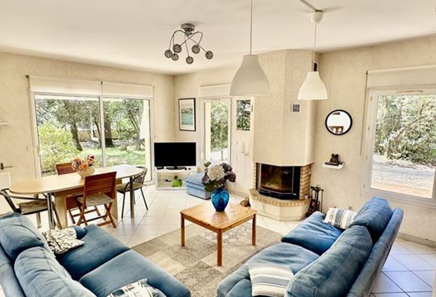 Maison - 180m ² — photo 1