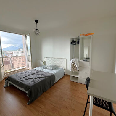 Appartement 4 pièces 150000 €