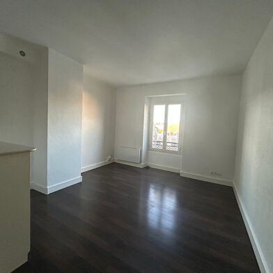 Appartement 1 pièces 549 €