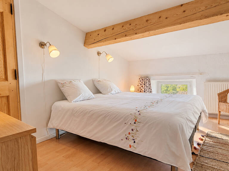 Maison de village de charme  avec terrasses — photo 1