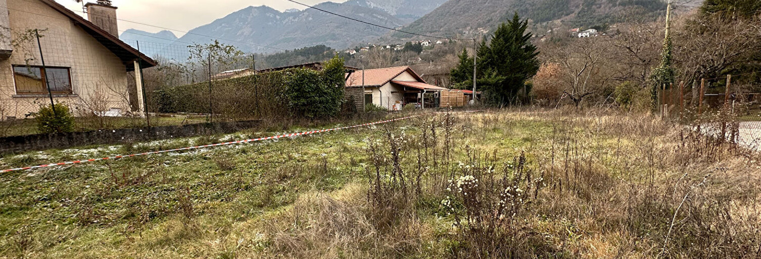 Terrain  998 m² à vendre à Vif (38450)