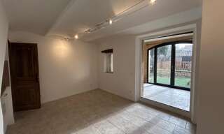 Appartement 1 Pièce 27 m² à louer à Peyrolles-en-Provence (13860)