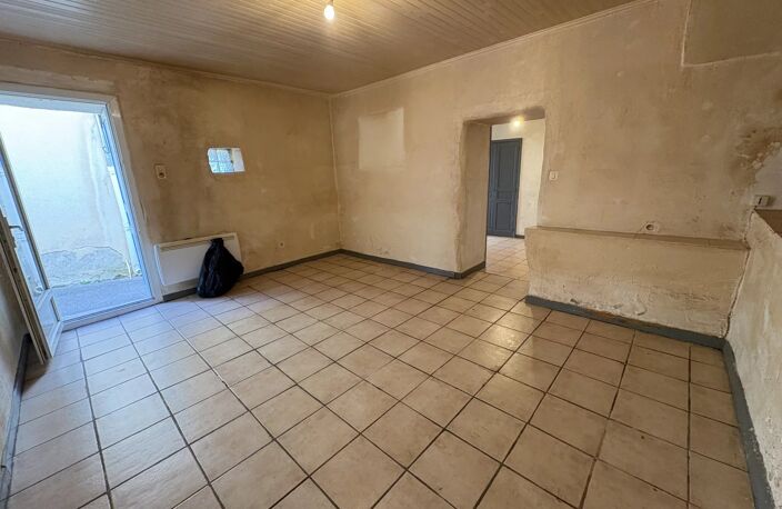 Ansouis — photo 3