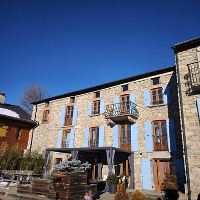 Appartement 6 pièces 452000 €