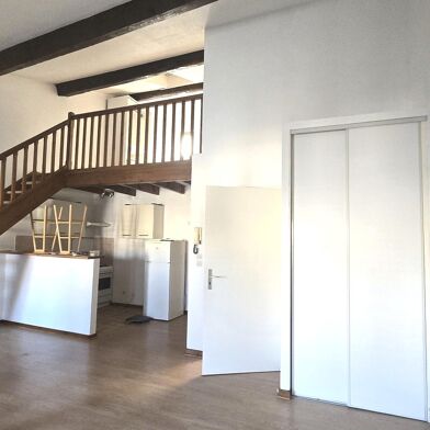 Immeuble  180000 €