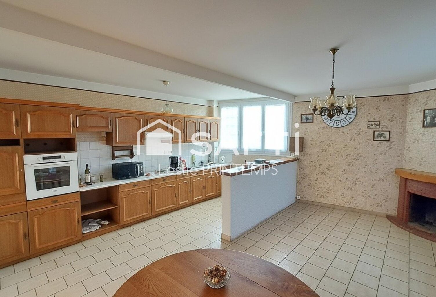 Maison 3 chambres avec ascenseur et beau terrain arboré constructible — photo 1