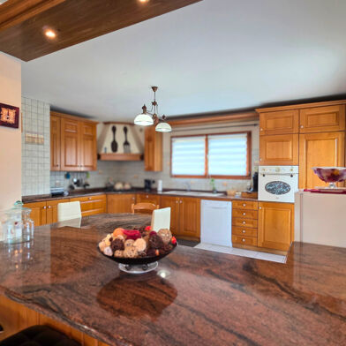 Maison 5 pièces 479000 €