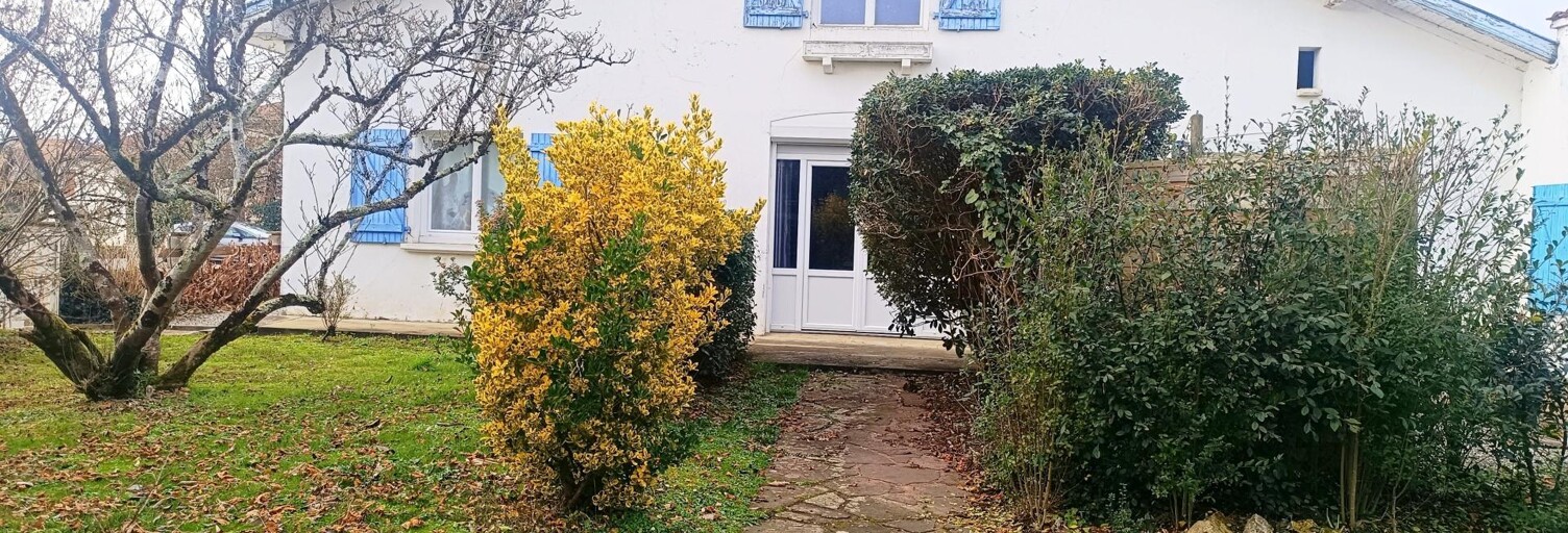 Maison 8 Pièces 220 m² à vendre à Pouillon (40350)