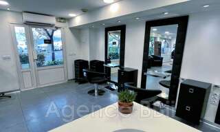 Commerce  50 m² à vendre à Gattières (06510)