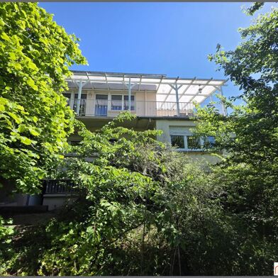 Appartement 6 pièces 409000 €