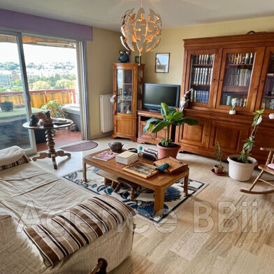 Appartement 4 pièces 217400 €