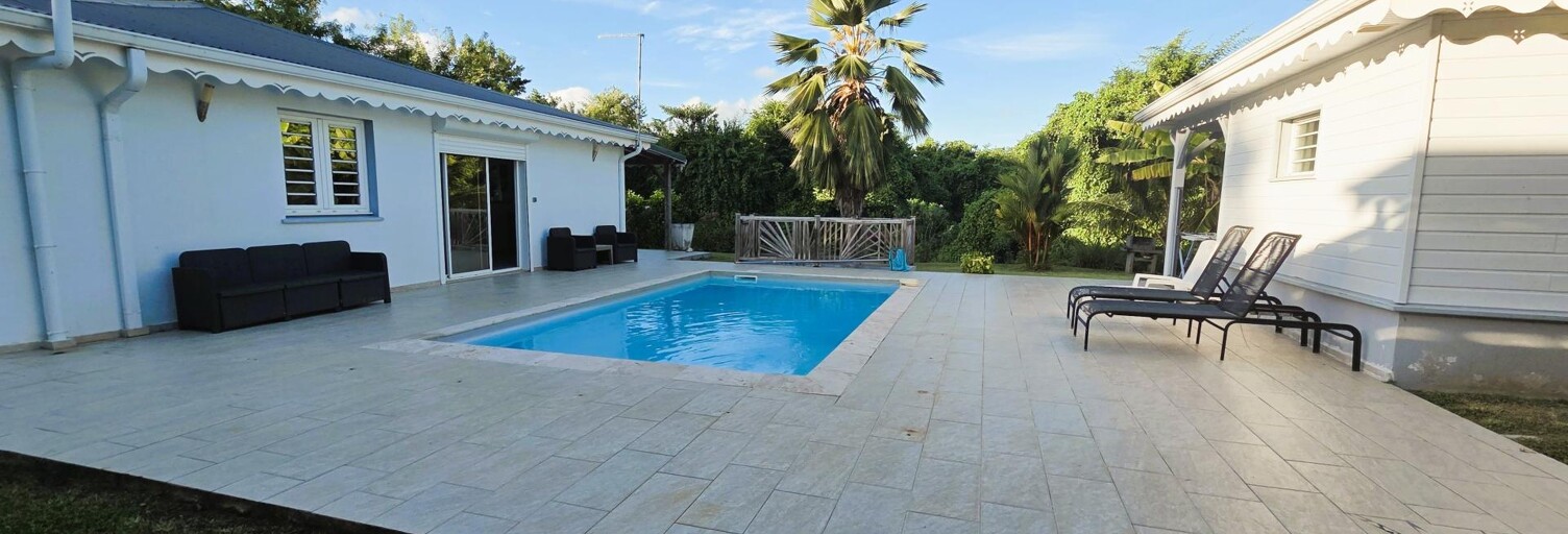 Maison 8 Pièces 140 m² à vendre à Sainte-Anne (97227)