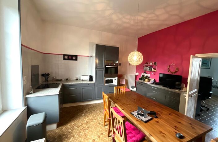 Maison de maître à vendre à Mehun sur Yèvre — photo 3