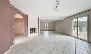 Maison 8 Pièces 208 m² à vendre à Saint-Cyr-sur-Loire (37540)