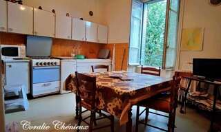 Maison 8 Pièces 232 m² à vendre à Ydes (15210)