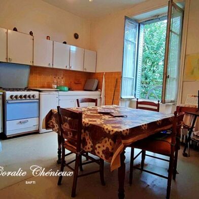 Maison 8 pièces 86500 €