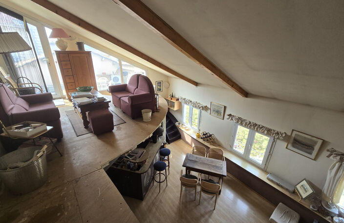Immeuble de 245 M2 comprenant 4 T2 et 1 T4 — photo 5