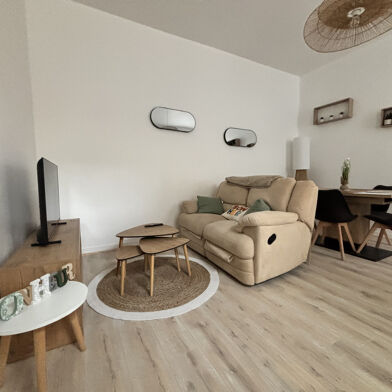 Appartement 2 pièces 725 €