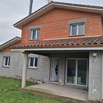 Immeuble  498000 €