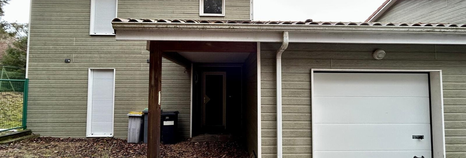 Maison 4 Pièces 78 m² à louer à Orcines (63870)