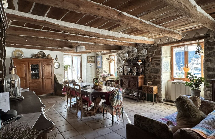 Très grande maison de 342 m2 sur terrain de 1440m2 à vendre — photo 3