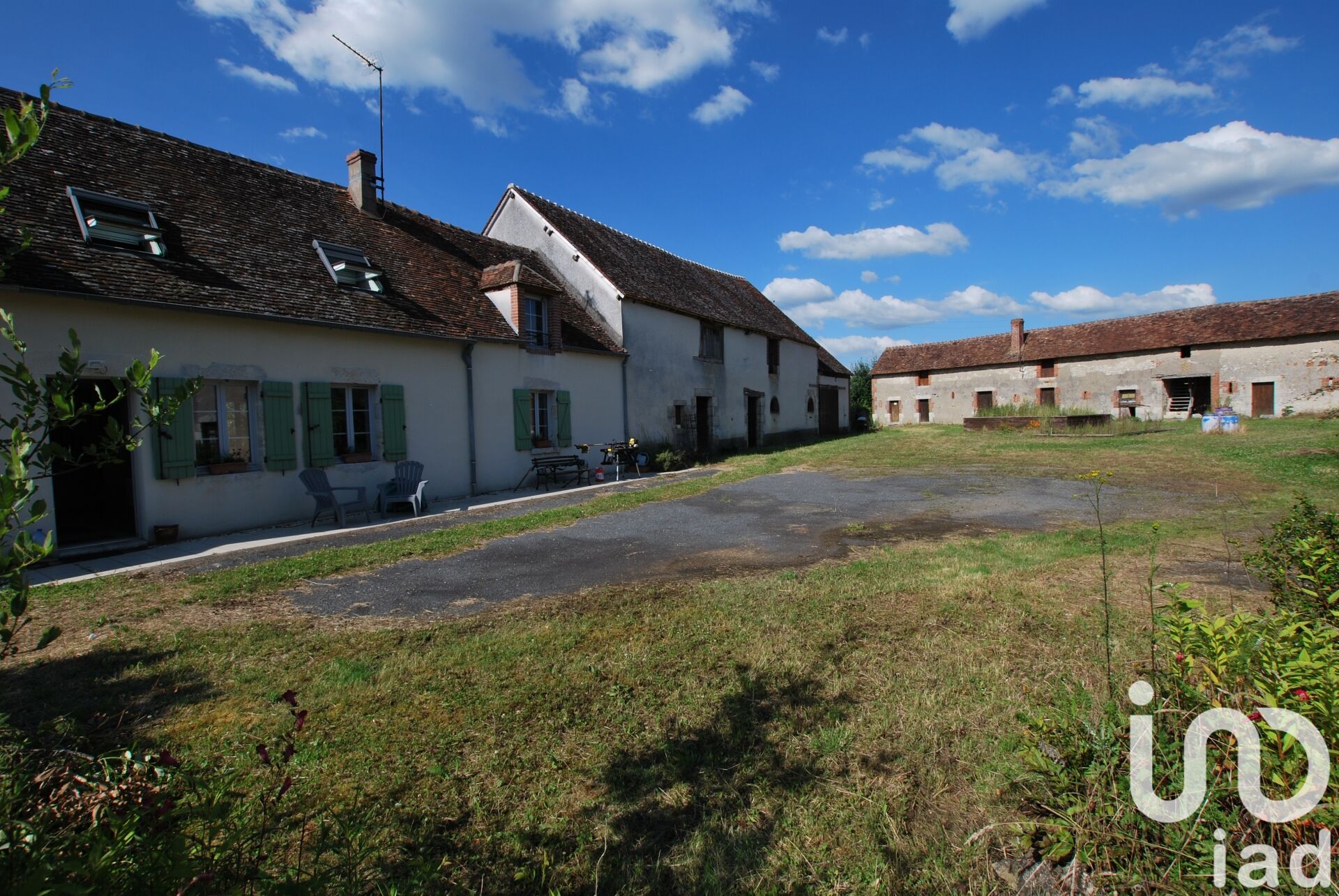Ouzouer-Sur-Trezee - 115m² - 6p.