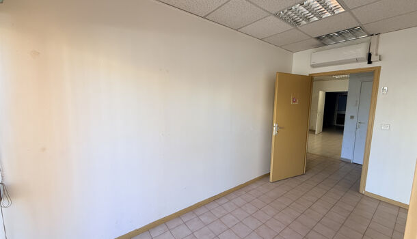 Local commercial  à vendre Fréjus 83600